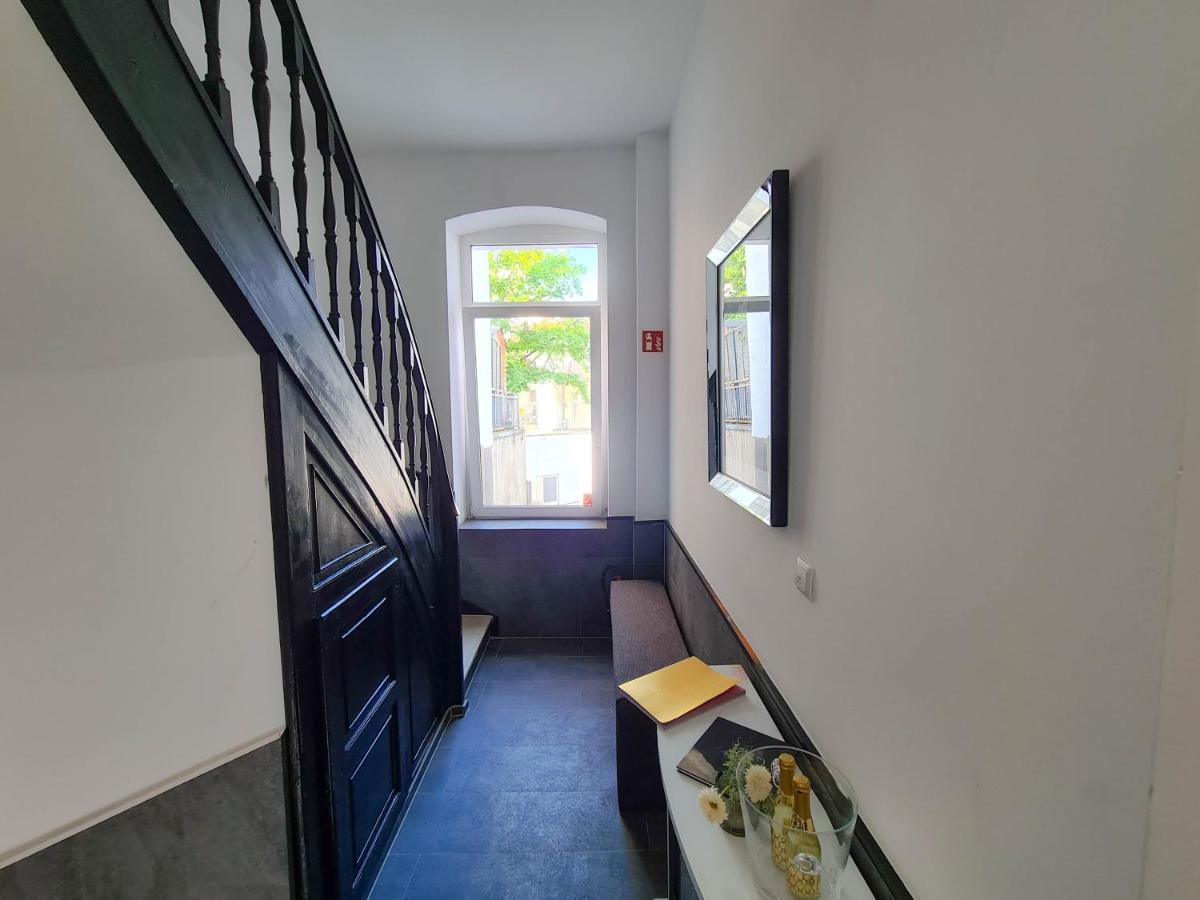 Homesuites Mikroapartments Бремен Екстериор снимка